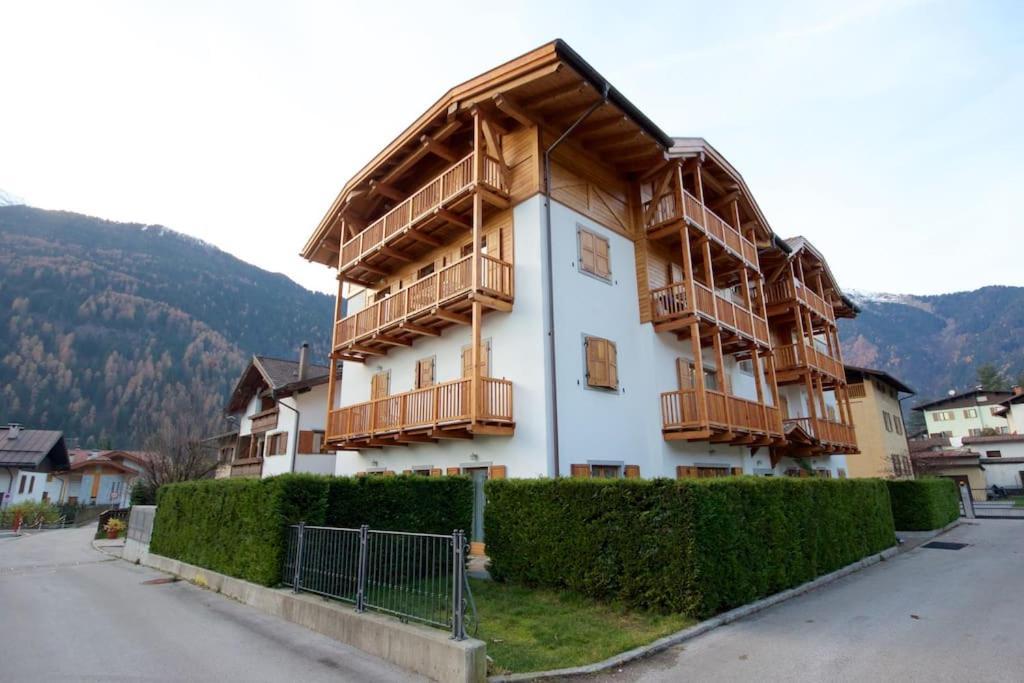 Lovely Apt In Pinzolo Val Rendena 7 Exterior foto