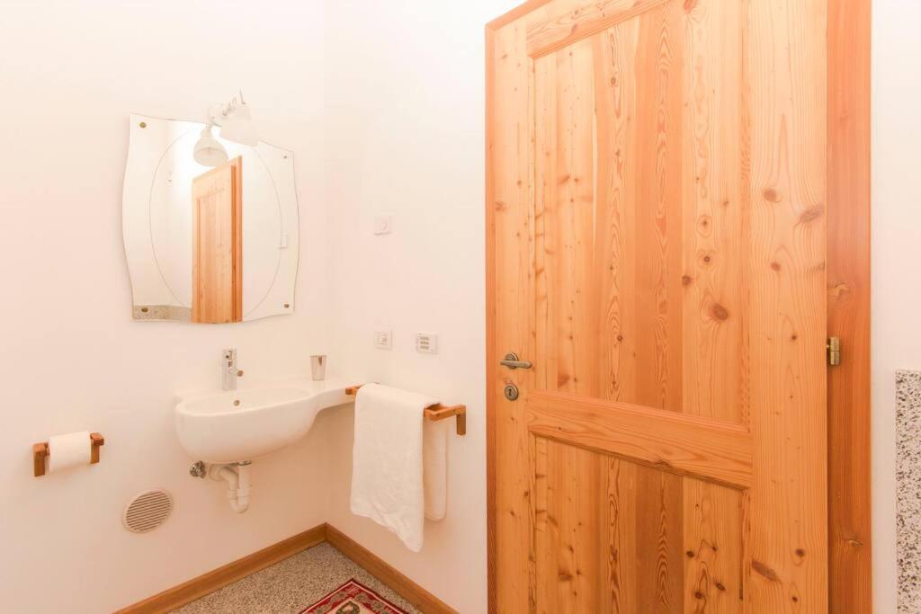 Lovely Apt In Pinzolo Val Rendena 7 Exterior foto